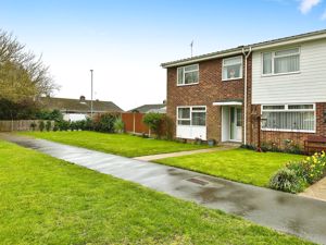 COLCHESTER ROAD- click for photo gallery